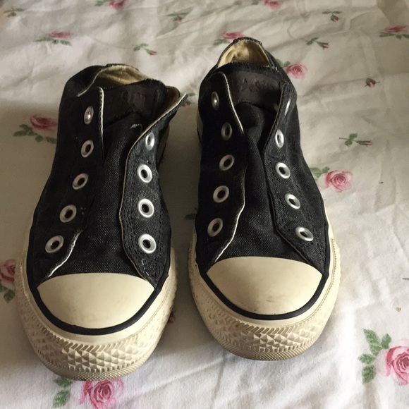 Converse - Picture 2 of 7